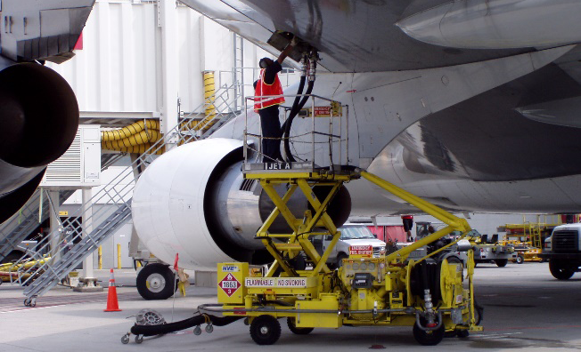 Fueling Aircraft Fueling Aircraft